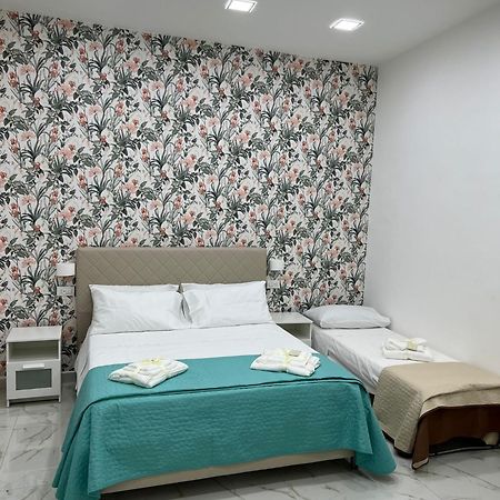 Bed and Breakfast Virgy House Neapol Zewnętrze zdjęcie