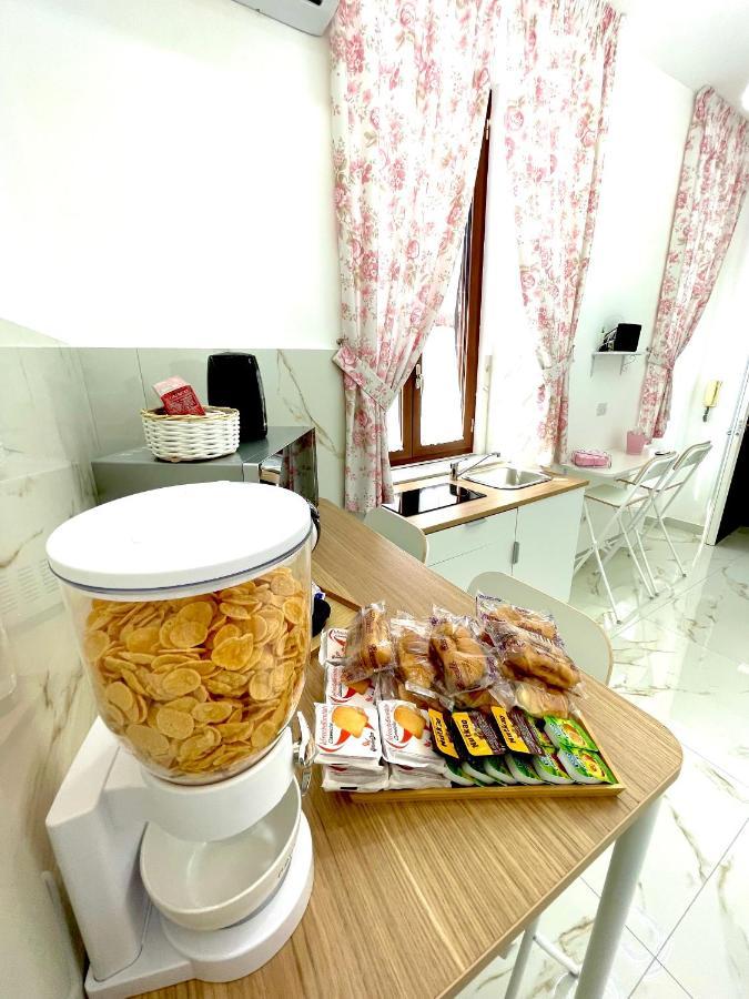 Bed and Breakfast Virgy House Neapol Zewnętrze zdjęcie